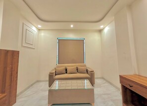 Reception - Hotel Majestic Heights (Agra)