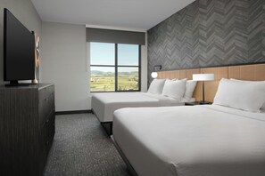 Ropa de cama hipoalergénica y escritorio