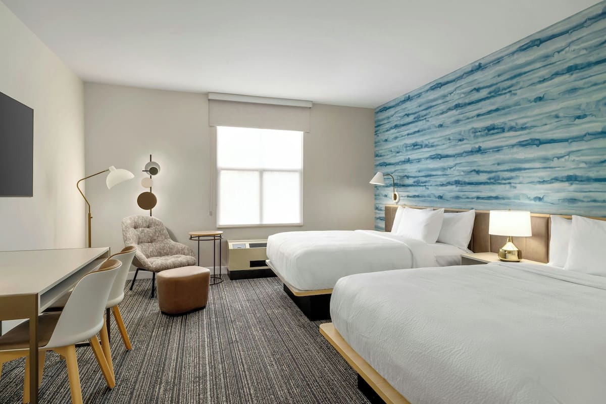 Cunas gratuitas, wifi gratis y ropa de cama