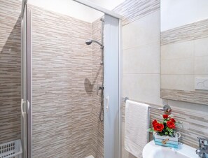 Dusche, Bidet
