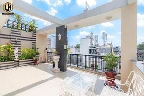 Luxury Studio, City View | Terrace/patio