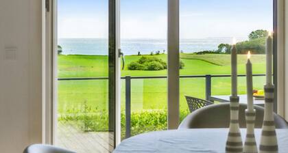 "Imilie" - 450m from the sea by Interhome