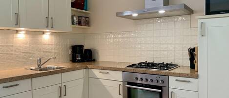 House | Private kitchen | Stovetop