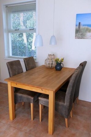 House | Dining - Comfortable Family Bungalow Near Beach (Sint Maartensvlotbrug)