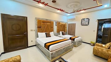 Deluxe Triple Room | Free WiFi