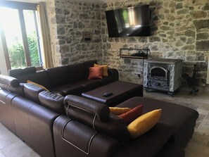 TV, foosball, table tennis - The Mas Daniélou - 4**** stars (Chandolas)