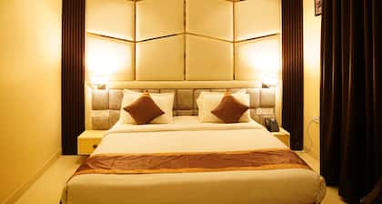 HOTEL THE FORT