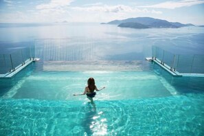 2 outdoor pools - Panorama Nha Trang SEA (Nha Trang)