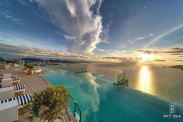 2 outdoor pools - Panorama Nha Trang SEA (Nha Trang)