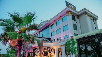 Front of property – evening/night