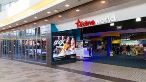 A CineWorld cinema with a large digital advertisement and a pick & mix store nearby. - Stunning 1 bedroom short term let in Aberdeen city center close to all amenities (Aberdeen)