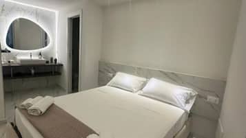 1 camera, ferro/asse da stiro, Wi-Fi, lenzuola