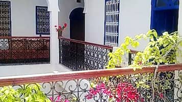 Enceinte de lâhĂ©bergement