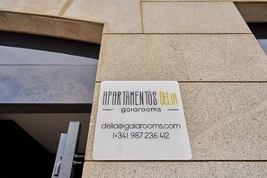 숙박 시설 정면