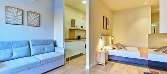 Apartamentos Delia by gaiarooms