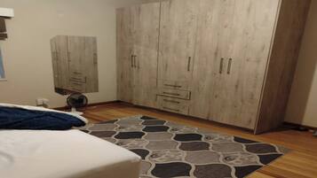 House, 3 Bedrooms, Accessible, Smoking | 3 bedrooms