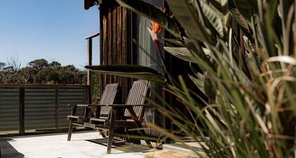 Geoff's ~ beach, bush and bliss