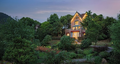 Anji Longwangxi Golf Resort Villa