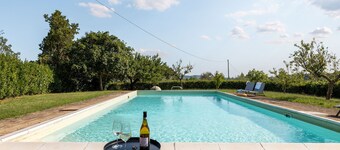 Stunning private villa for 20 guests with WIFI, private pool, TV, patio and panoramic view