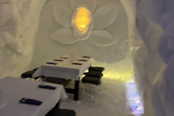Santa`s Village Ice Restaurant