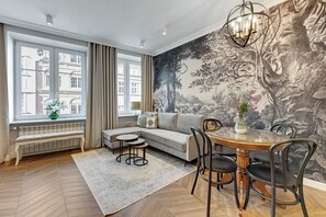 Design Apartment | Hypo-allergenic bedding, individually decorated, individually furnished - Old Town Ogarna Baltus by Downtown Apartments (Gdansk)