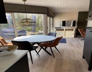 Bungalow | Salle de séjour