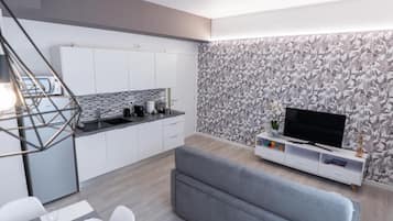 Apartment, Balkon | Wohnbereich