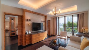 1629 Castle Full Sea View Suite (King room)(With Terrace) | Balcony view - Pousada De Sao Tiago (Macau)