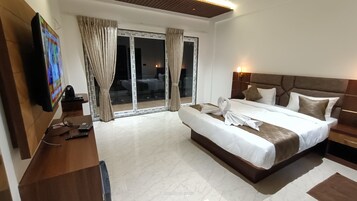 华丽客房 | 办公桌、免费 WiFi