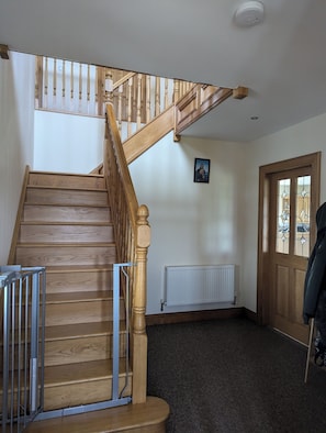 Interior - Cozy and Social Getaway for Couples, Solo Travelers, and Remote Workers (DL)