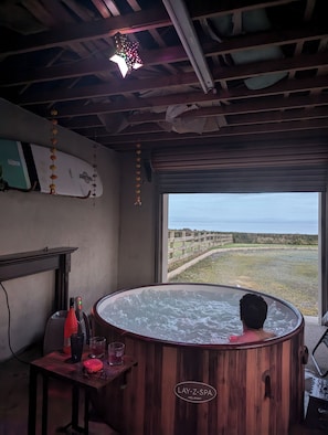 Interior - Cozy and Social Getaway for Couples, Solo Travelers, and Remote Workers (DL)