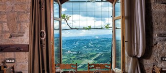 Panoramic View Villa in OliveGroves