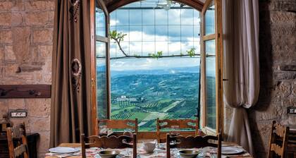 Panoramic View Villa in OliveGroves