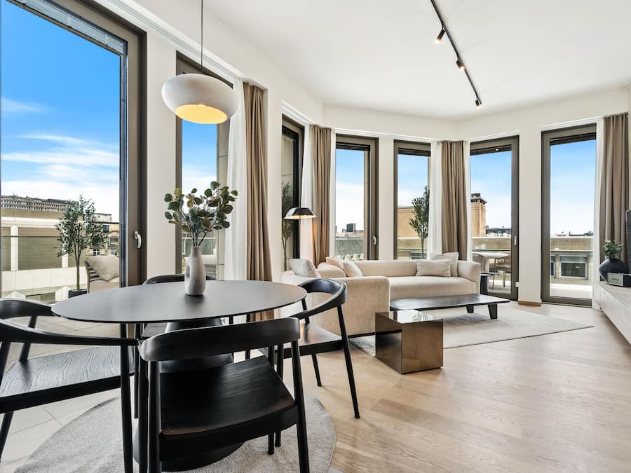 Luxury Apartment, 2 Bedrooms, City View | Individually decorated, individually furnished, desk, laptop workspace