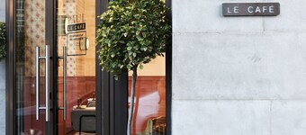 Modern Gem Steps to Republic Square