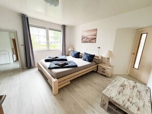 Room - Große Und Voll Ausgestattete Apartments Im Grünen (Rudolstadt)