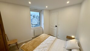 1 camera, ferro/asse da stiro, Wi-Fi gratuito