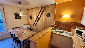 Fridge, microwave, oven, dishwasher - Le Noky Le Mont Dore 5pers (Mont-Dore)