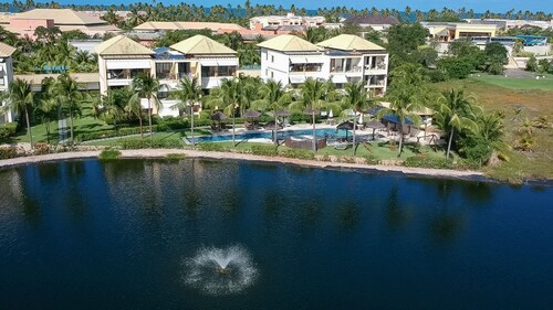 Garden Apartment in the Iberostar Complex. A Refuge in Praia do Forte