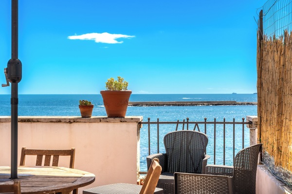 Classic Duplex, Sea View | Water view