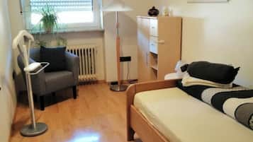 5 dormitorios, tabla de planchar con plancha, wifi y ropa de cama