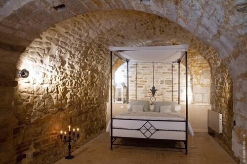 Casa de la felicida au coeur du village