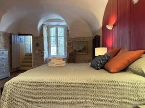 2 chambres, accès Internet, draps fournis