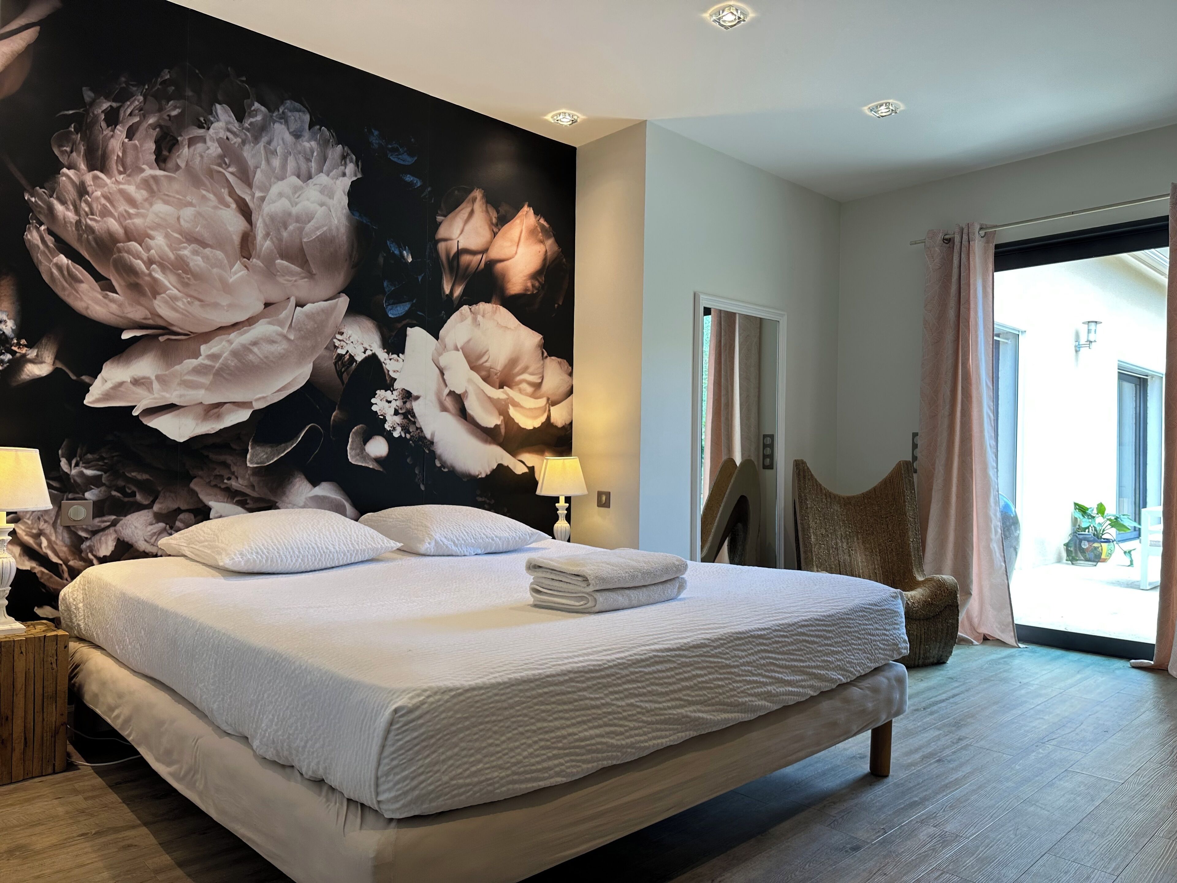 4 chambres, fer et planche à repasser, accès Internet, draps fournis