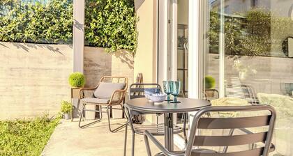 Apartment with Garden 20 COMO, 30 LUGANO