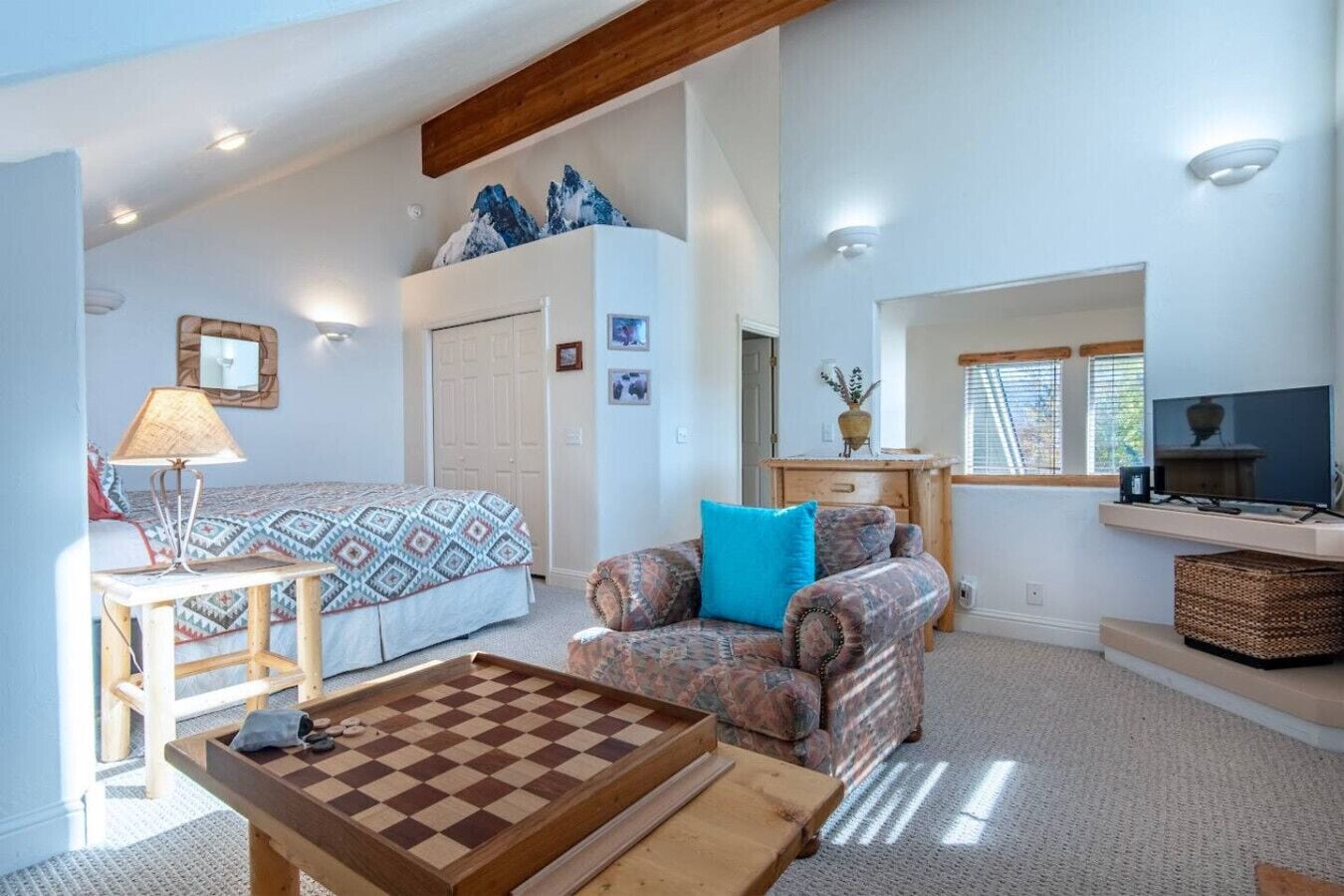 3 bedrooms, WiFi, bed sheets