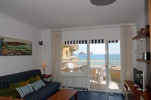 غرفة المعيشة