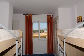 Apartment | 2 Schlafzimmer, Bügeleisen/Bügelbrett