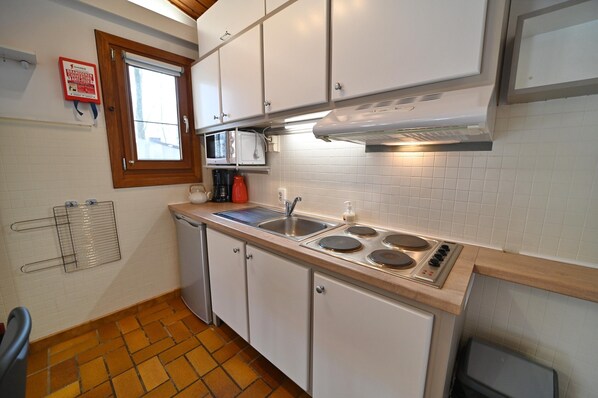 House | Private kitchen - Chalet in Viroinval Near Nature Park (Viroinval)