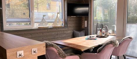 تناول الطعام